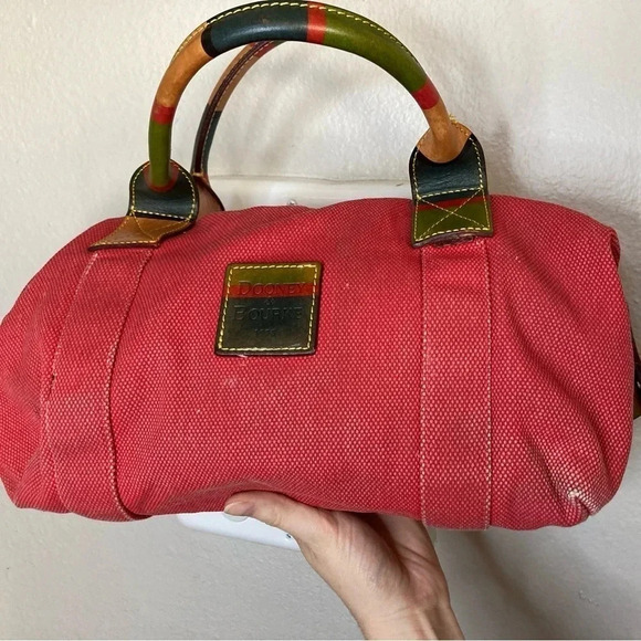 Rare Dooney & Bourke Vintage Small Red Canvas Duffle Bag with Leather Handles - Picture 1 of 16
